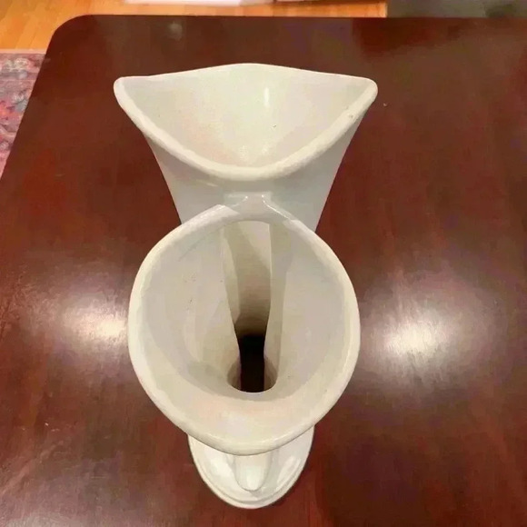 Vintage Tulip Vase with  Two Separate Stem Areas in White - Picture 8 of 10